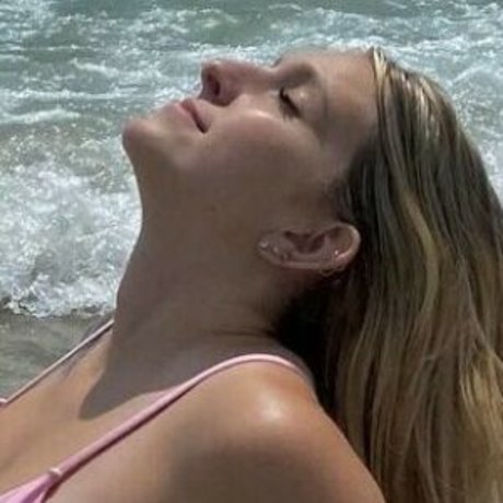 Kaitlynlacasse star pornographic photo