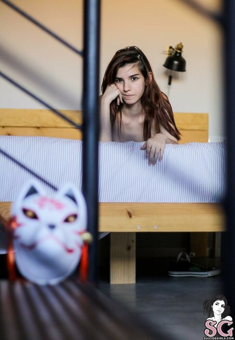 Elithes exclusive model images