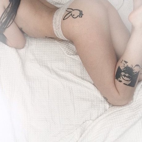 Anna Werty nude pornstar picture