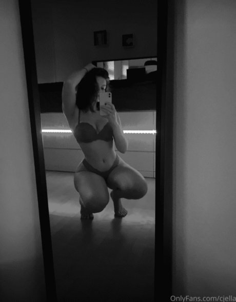 Cjella model sexy gallery