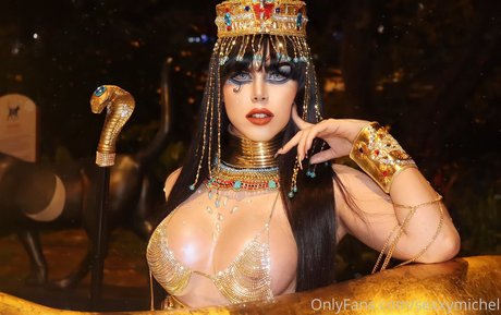 Sexxy Michell exclusive model img