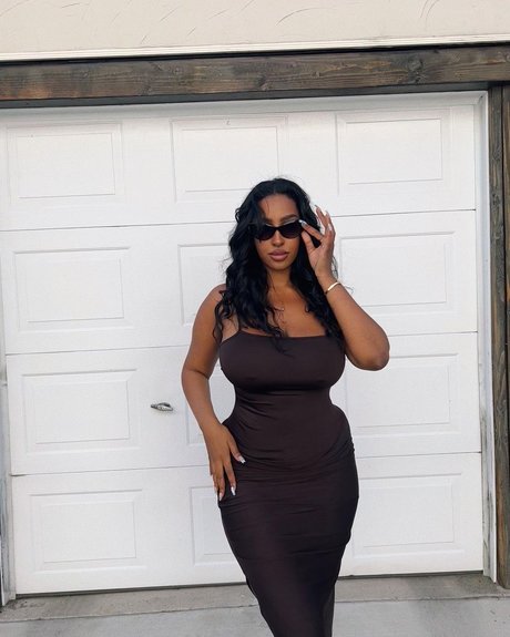 iLLi y perfect star pictures