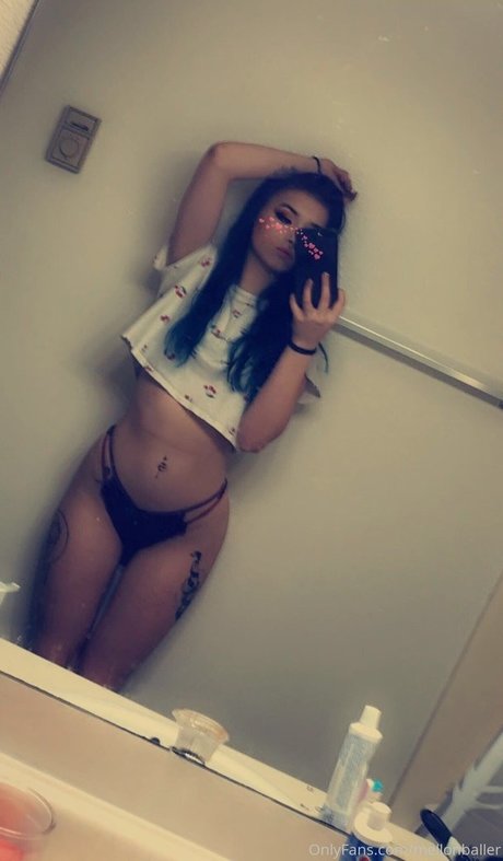 Mellonballer sexy pornstar pic