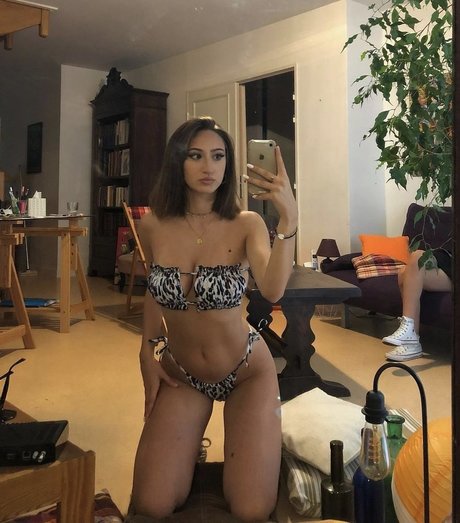 man onlyfans sexy nude picture