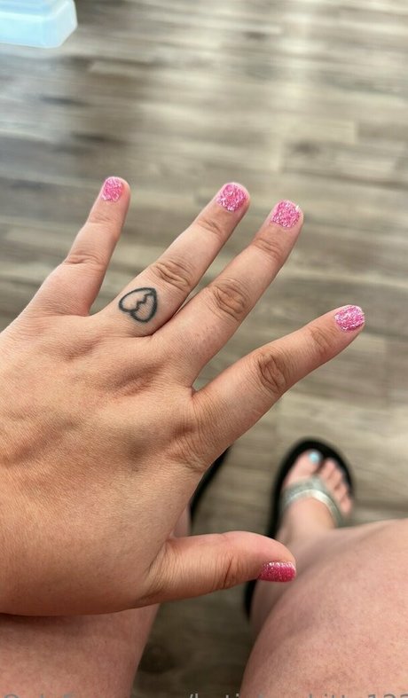 asian ebony onlyfans pornos image