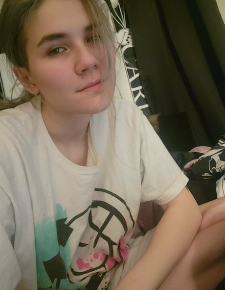 adalindgrayxo hd pornstar images