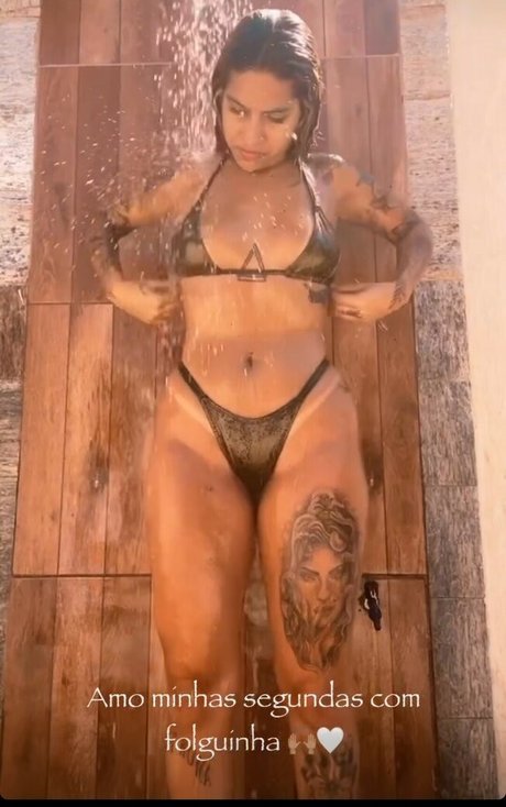 shemale outdoor onlyfans xxx img