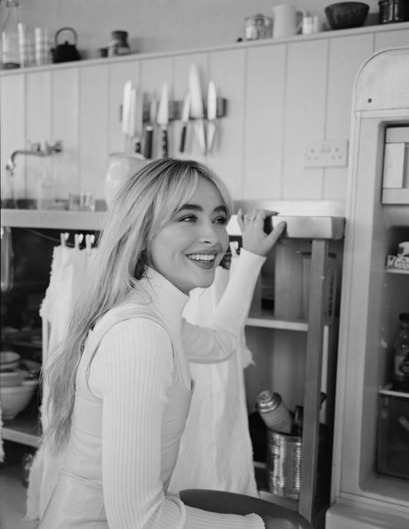 asian brunette onlyfans sexy xxx image