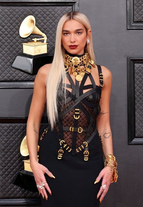 plus size onlyfans adult pictures