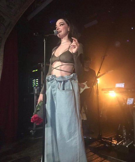 lesbian feet onlyfans free porn img