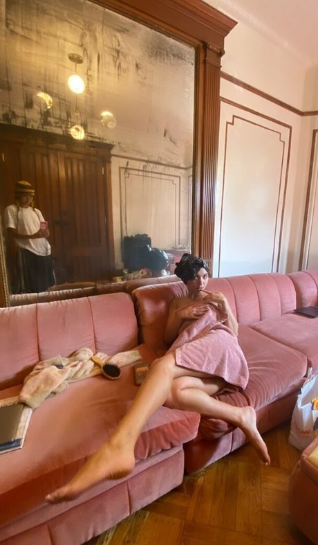 Rowan Blanchard model porn pics