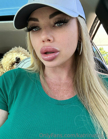 brown eyes kitty onlyfans xxx image