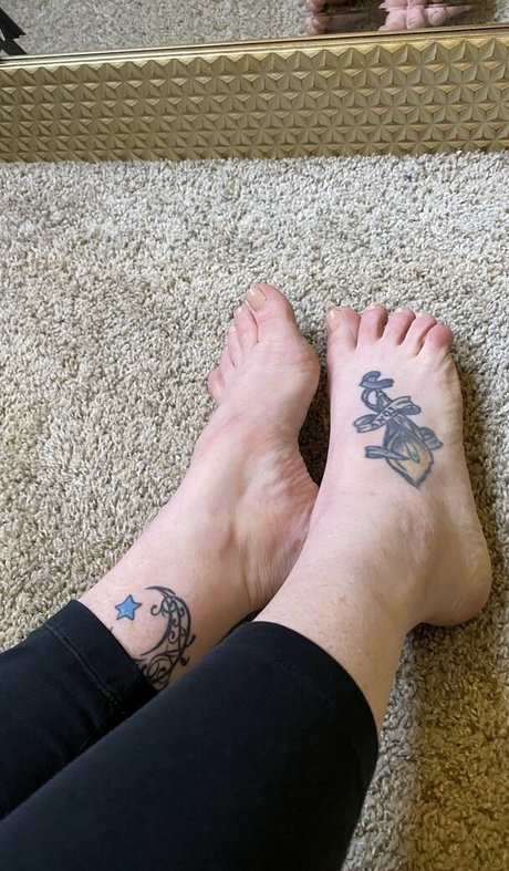 skinny redhead onlyfans free porn pic