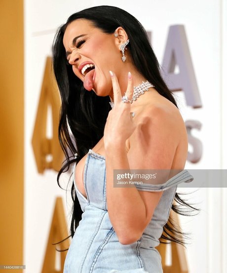 Katy Perry pornstar pretty image