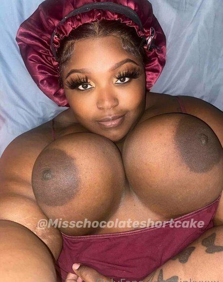 big booty black girls onlyfans top img