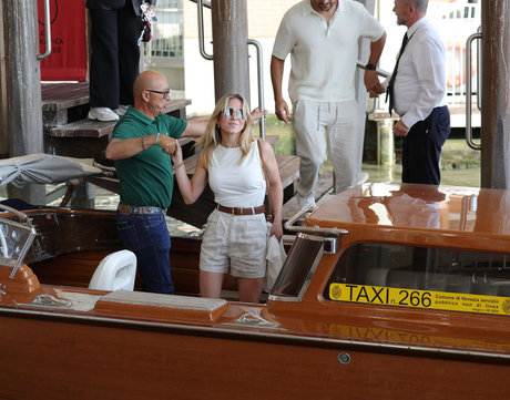 Sydney Sweeney star art image