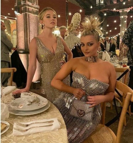 Sydney Sweeney pornstar xxx image