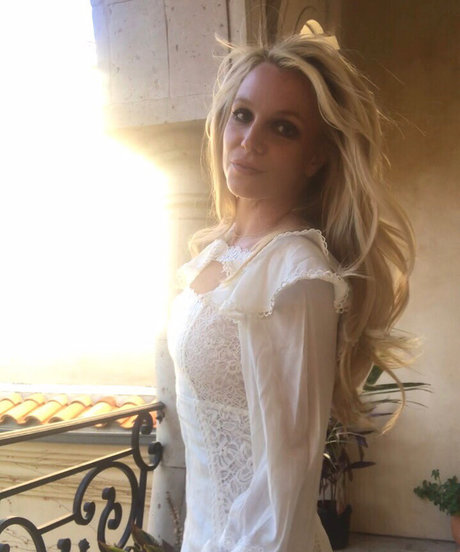 blonde young onlyfans art nude images