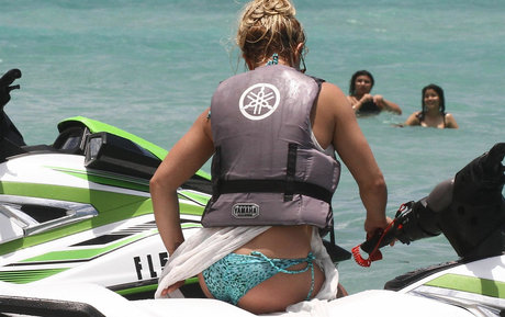 curvy solo onlyfans top images