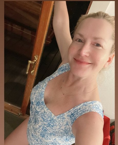 Angela Kinsey pornstar adult photo