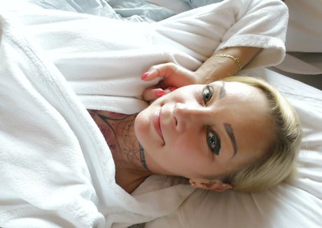 centerfold onlyfans hot naked archive