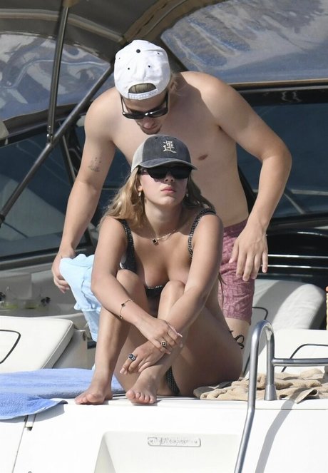 latin onlyfans sexy nudes pic