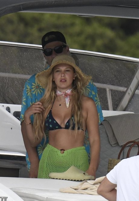 arab twink onlyfans pornographic pics