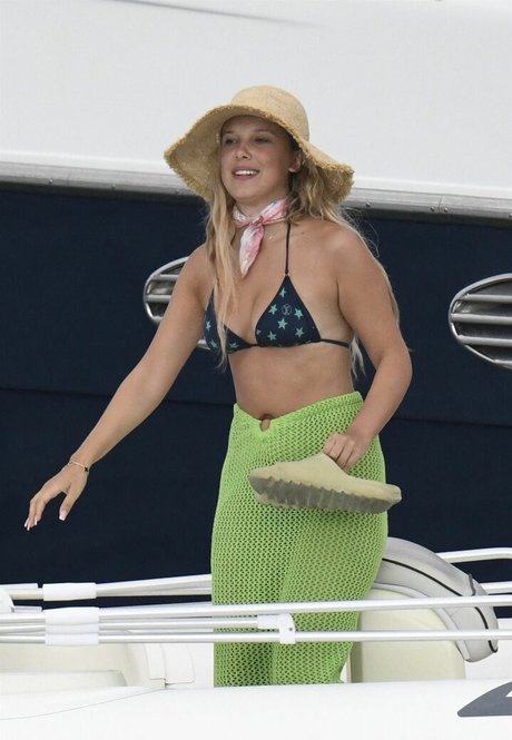 latin onlyfans free nude image