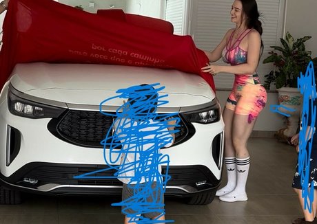 Isabelle Tramontini hd actress photos