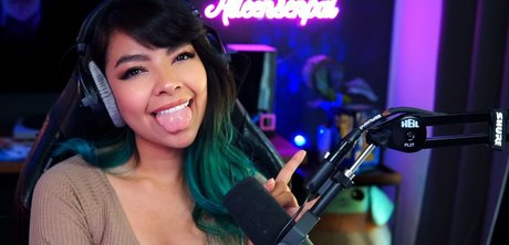 cute ladyboy onlyfans free sex photos