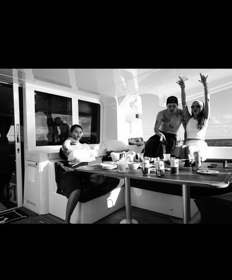 lips onlyfans sexy naked photo