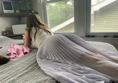 lilvegankitten nude model archive