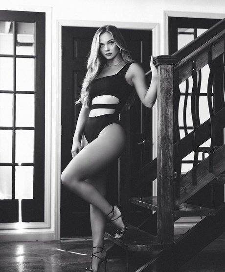 mature lingerie onlyfans naked gallery