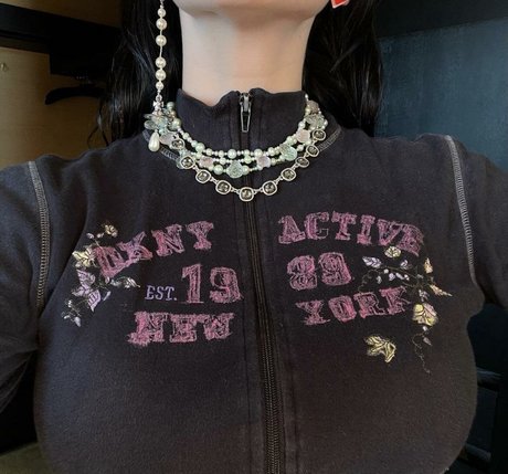 Billie Eilish model perfect gallery