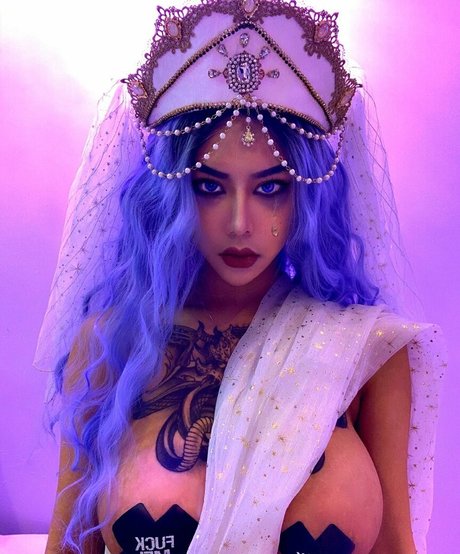 asian brunette onlyfans art naked archive