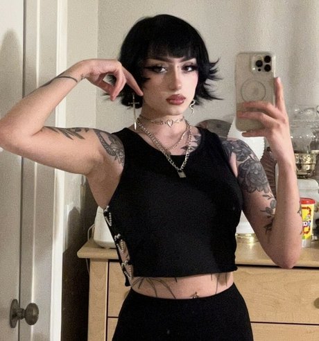 Redroomromance hot actress galleries