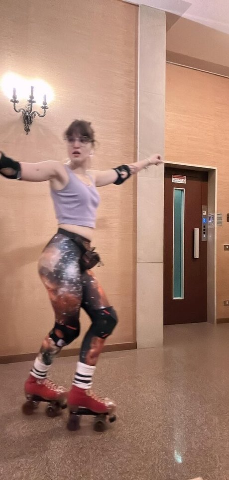 Aril s Chest erotic model images