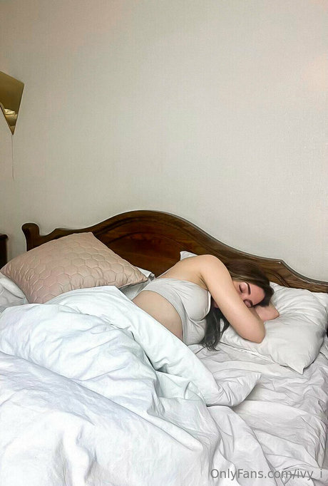 ivy i xxx actress gallery