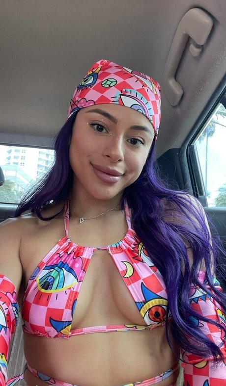 flexible onlyfans nude photo