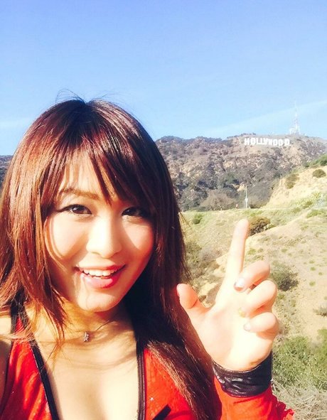 Iyo Sky hot pornstar image