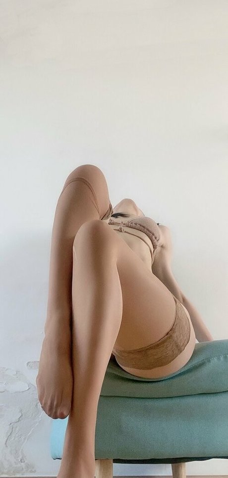 ebony midget onlyfans art naked photos