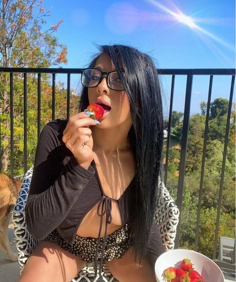 babydezxx star beautiful photos