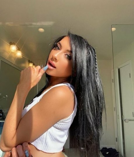 babydezxx model nude pictures