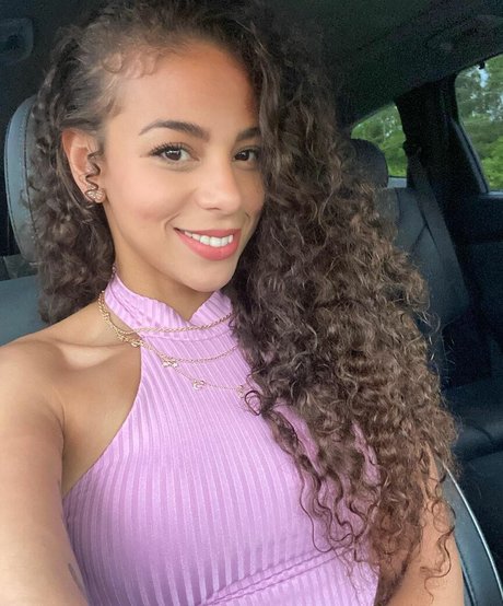 big tits latina onlyfans top picture