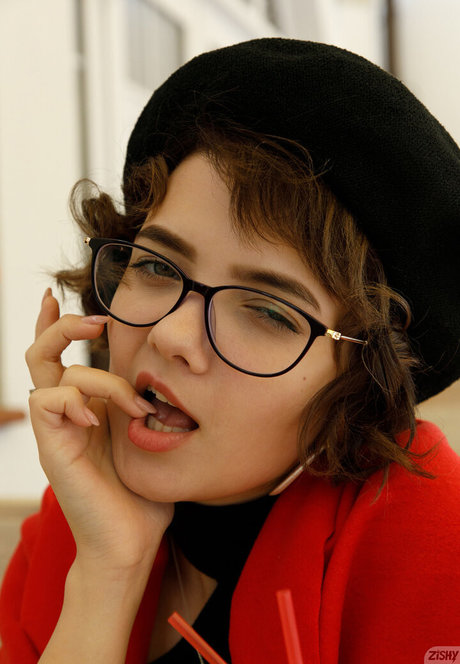 beach milf onlyfans free nude archive