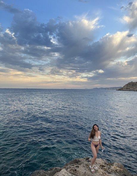 little lady 20 lady pornstar pretty archive