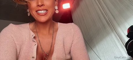 Gina Carla star image