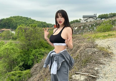 xxx ebony onlyfans beautiful nude photo