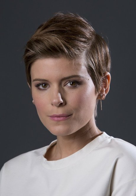 Kate Mara nude pornstar photos