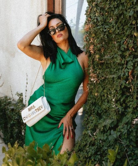 The Bella Twins_ star high quality pictures